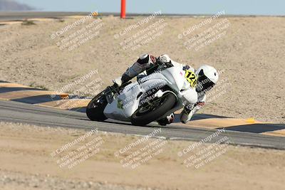 media/Oct-04-2025-CVMA (Sat) [[408bcdd6e4]]/Race 10-Amateur Supersport Middleweight/